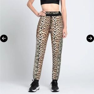 Roberto Cavalli Leopard-Print leggings in Beige and Black with Logo Waistband